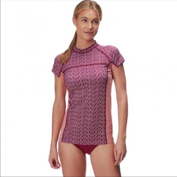 Patagonia Swim Rashguard - Picture 1 of 6